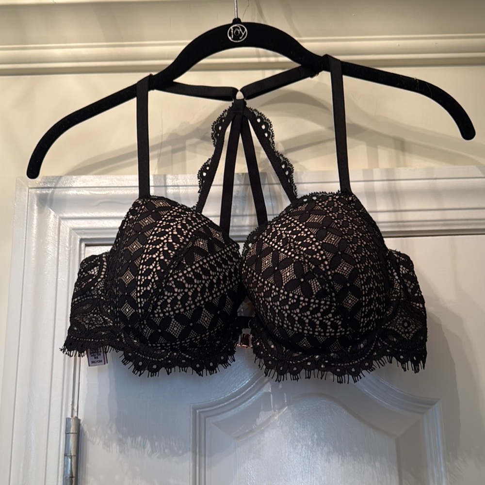 Victoria's Secret Black Lace Bras with Underwire and Floral Patterns